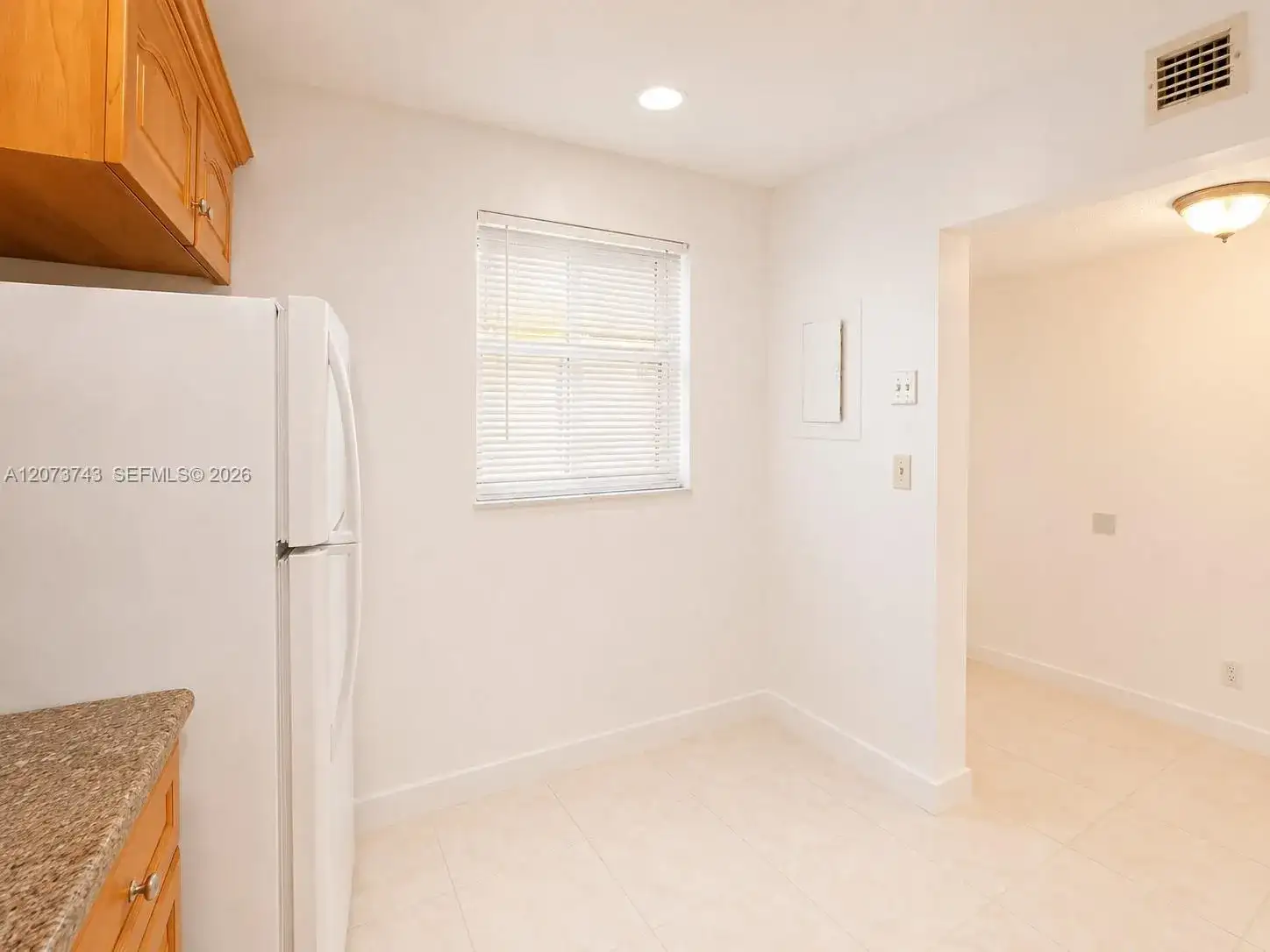 724 NE 4th St # 5, Hallandale Beach FL 33009 photo 4