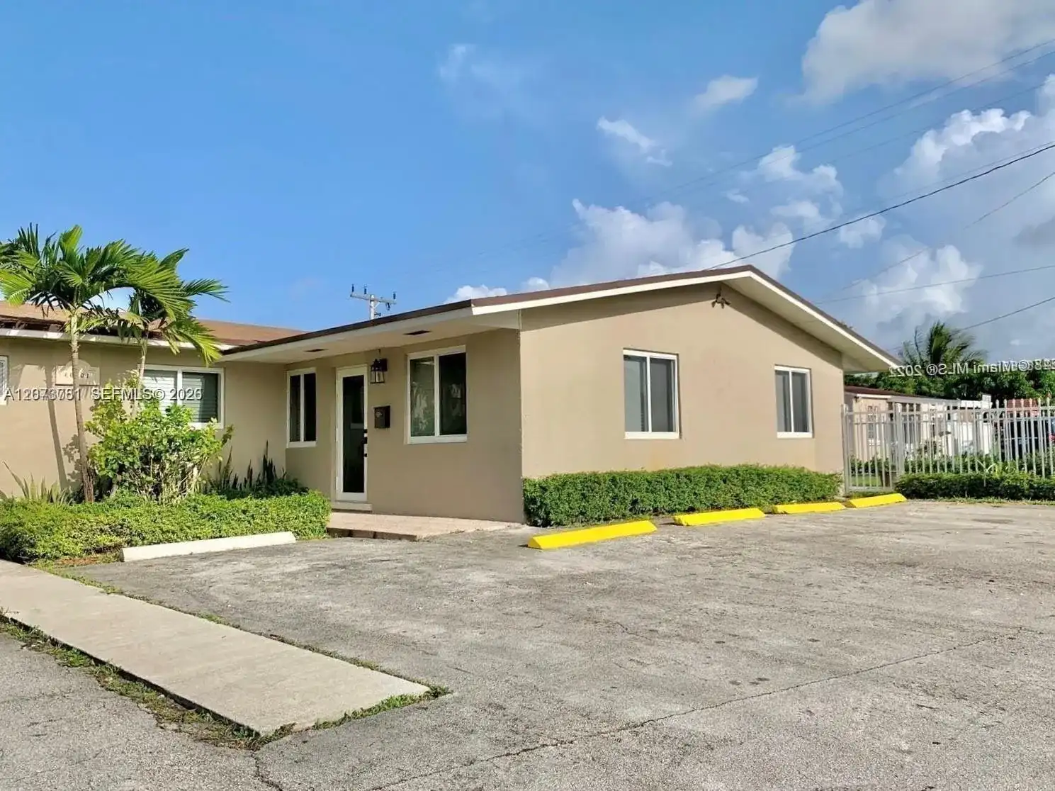 10302 NW 35th Ct, Miami FL 33147