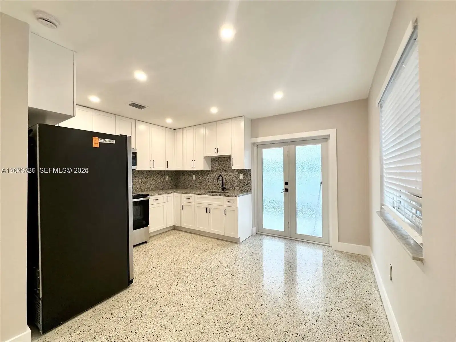10302 NW 35th Ct, Miami FL 33147 photo 5