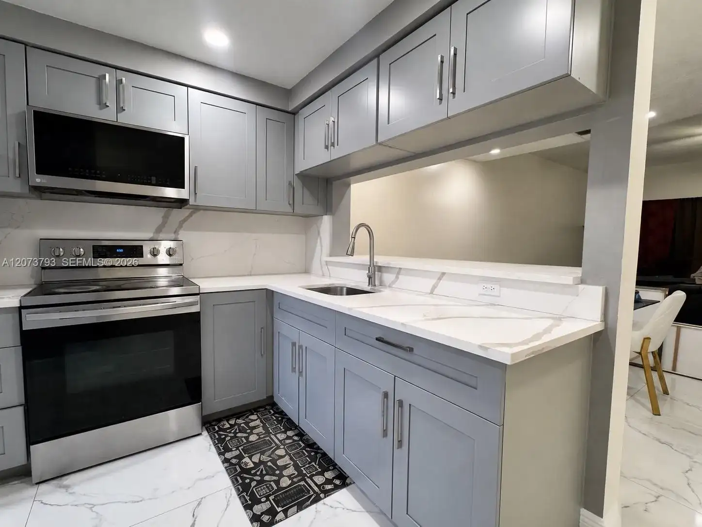5512 Pageant Pl, Margate FL 33063 photo 3