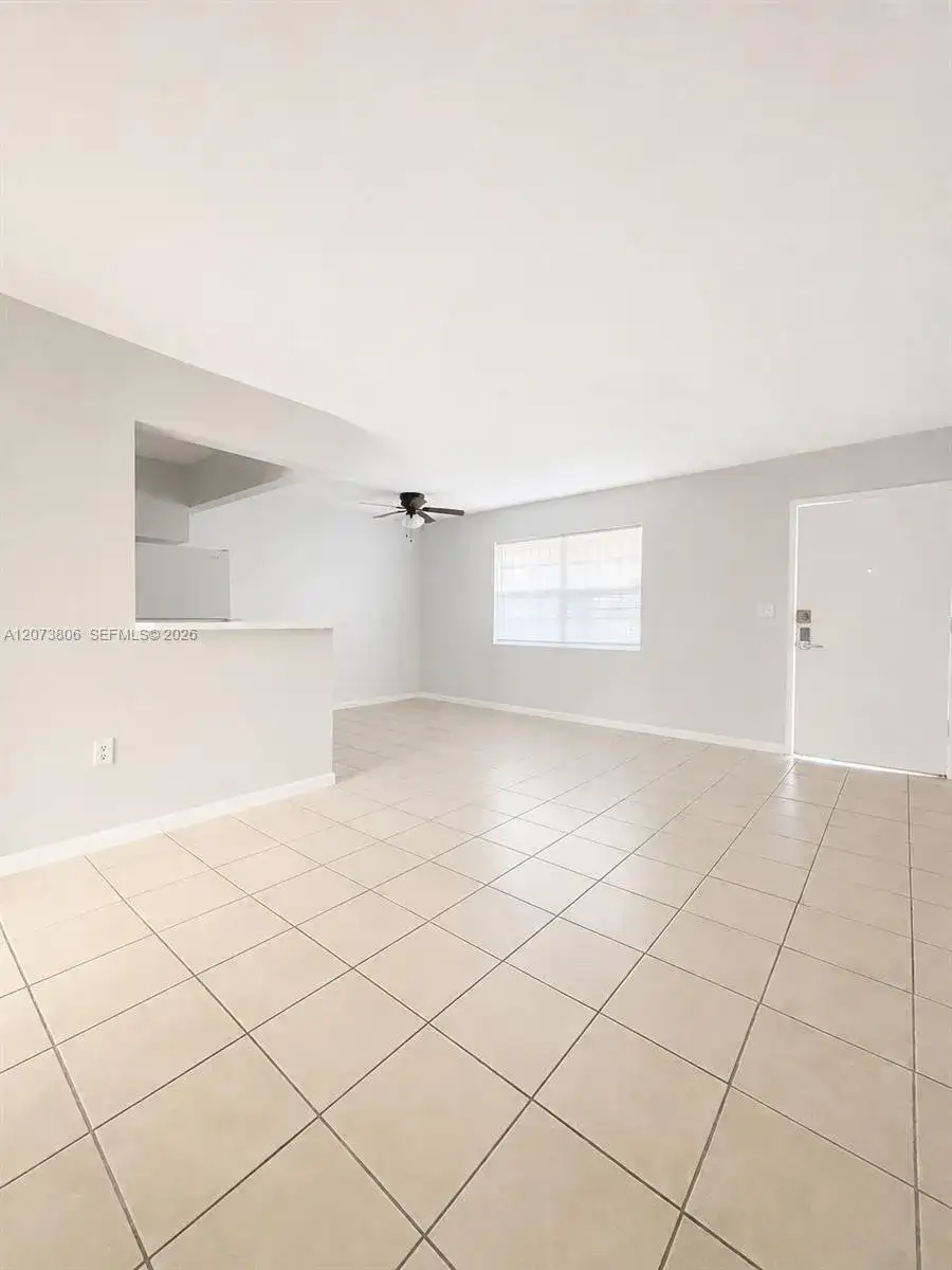 1330 W 54th St # 214C, Hialeah FL 33012 photo 2