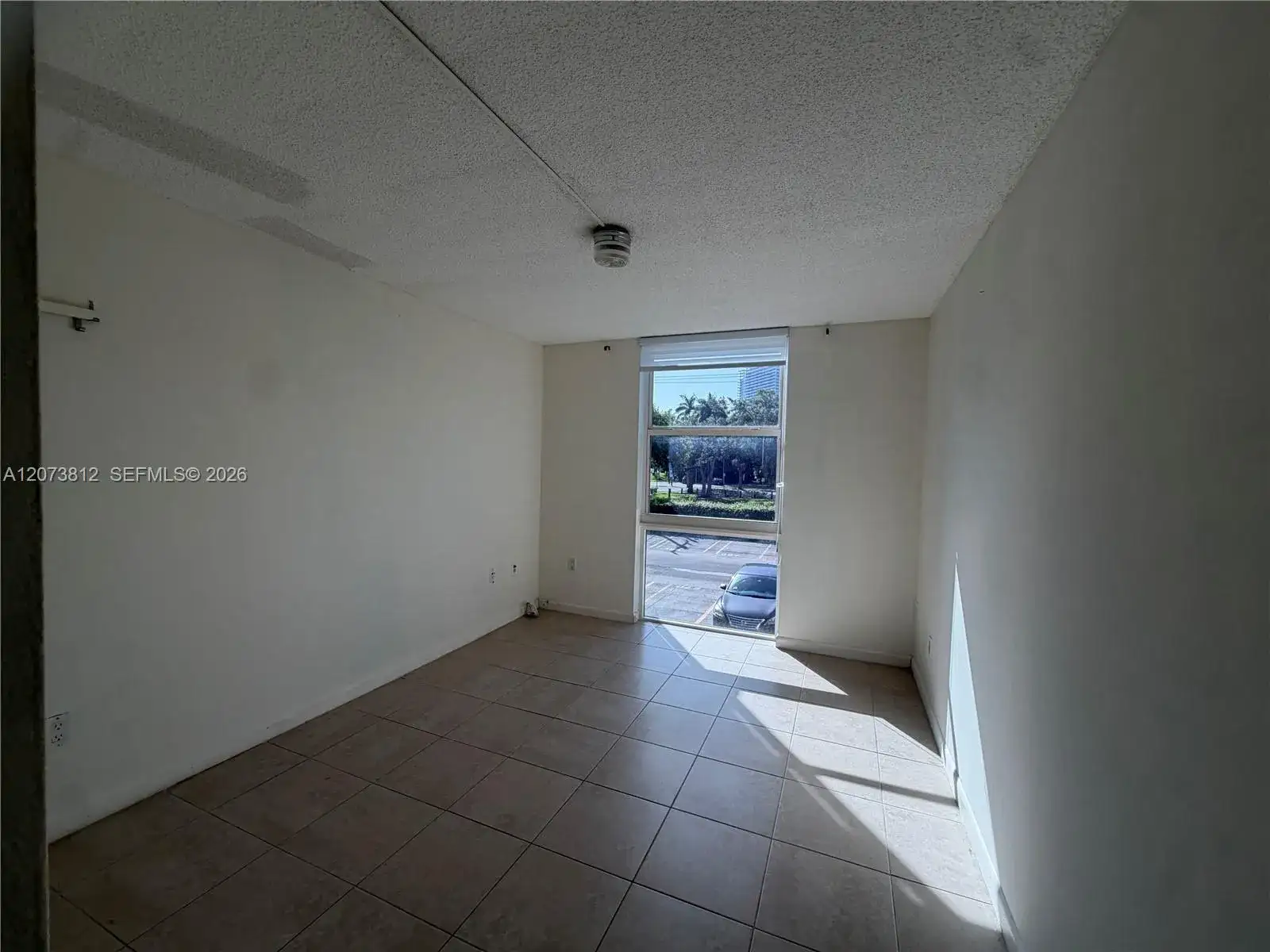 16851 NE 23rd Ave # B214, North Miami Beach FL 33160 photo 3