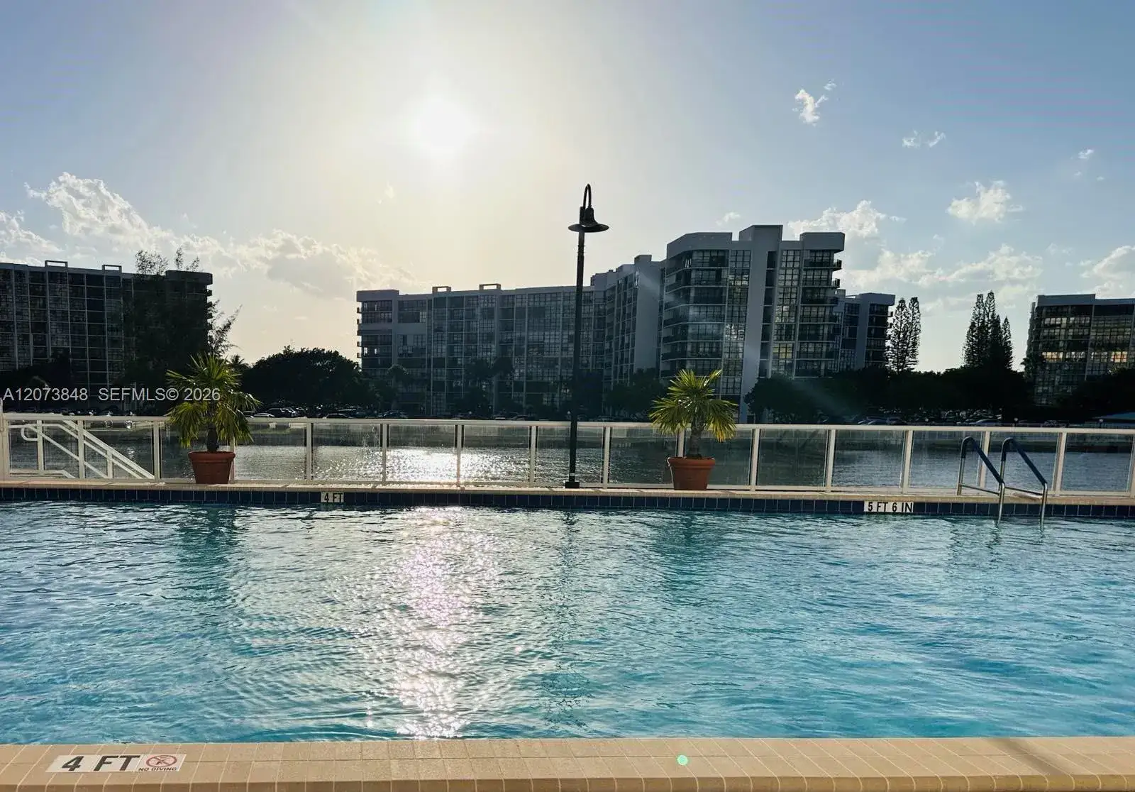 3000 S Ocean Dr # 1218, Hollywood FL 33019