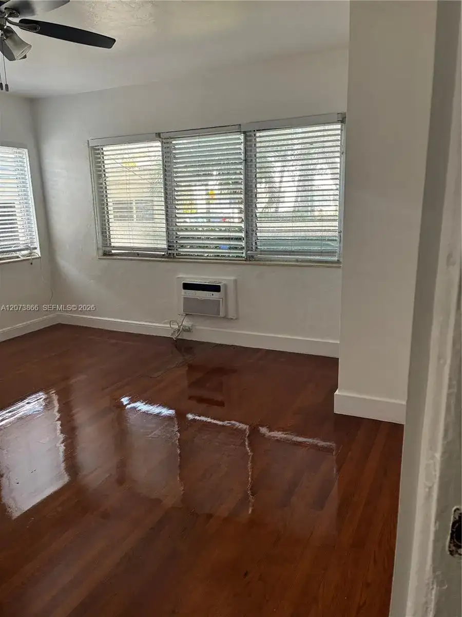 8020 Abbott Ave # 4, Miami Beach FL 33141 photo 4