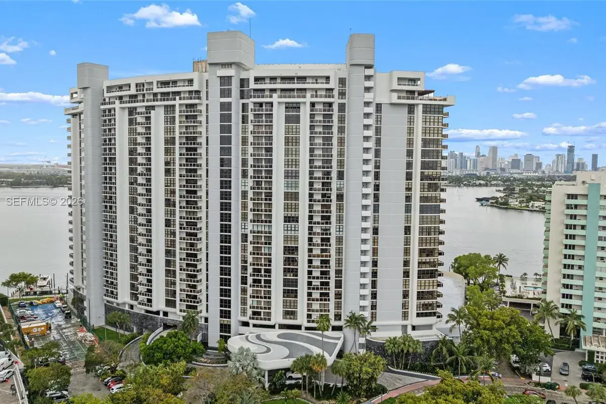 9 Island Ave # 2207, Miami Beach FL 33139