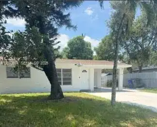 7170 Custer St, Hollywood FL 33024