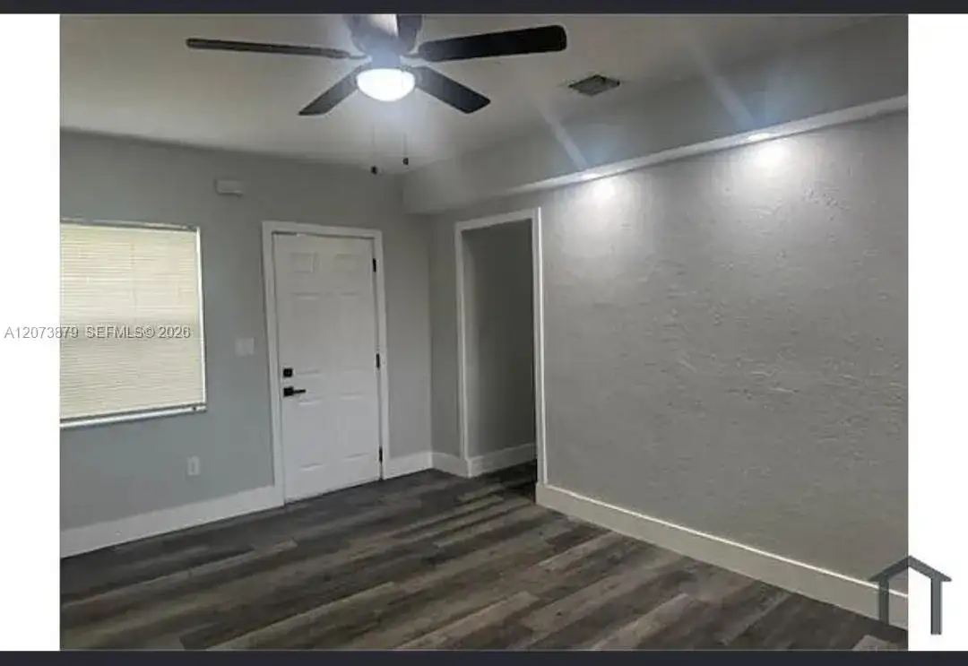 2154 NE 168th St # 2154, North Miami Beach FL 33162 photo 4