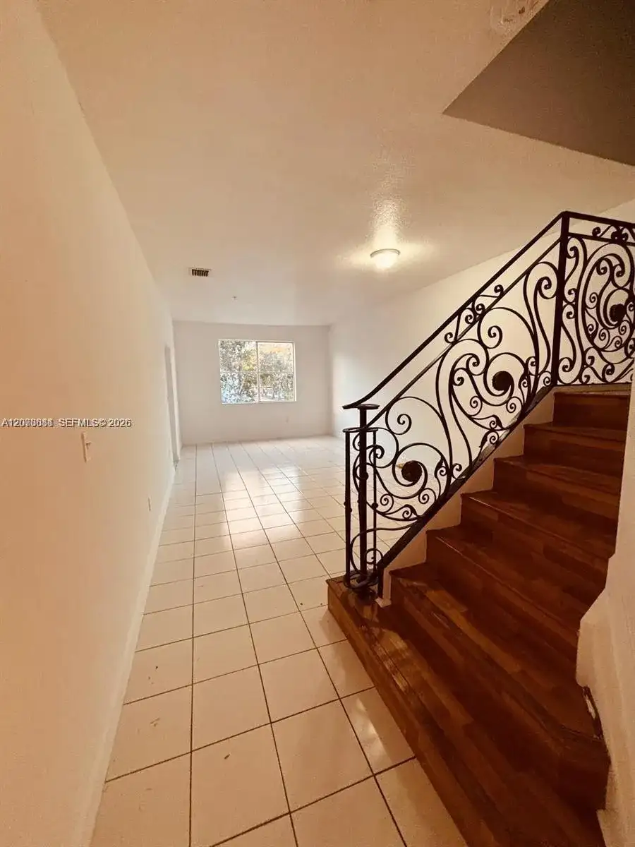 7080 NW 177th St # 13, Hialeah FL 33015 photo 3