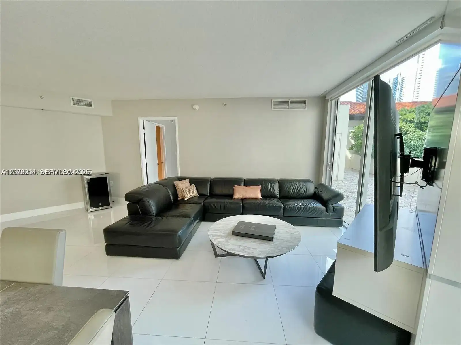 150 Sunny Isles Blvd # 501, Sunny Isles Beach FL 33160 photo 2