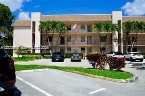 9360 Sunrise Lakes Blvd # 302, Sunrise FL 33322
