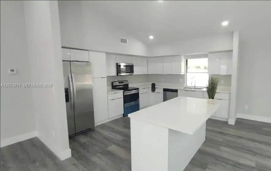 333 NE Greenbrier Ave, Port St. Lucie FL 34983 photo 5