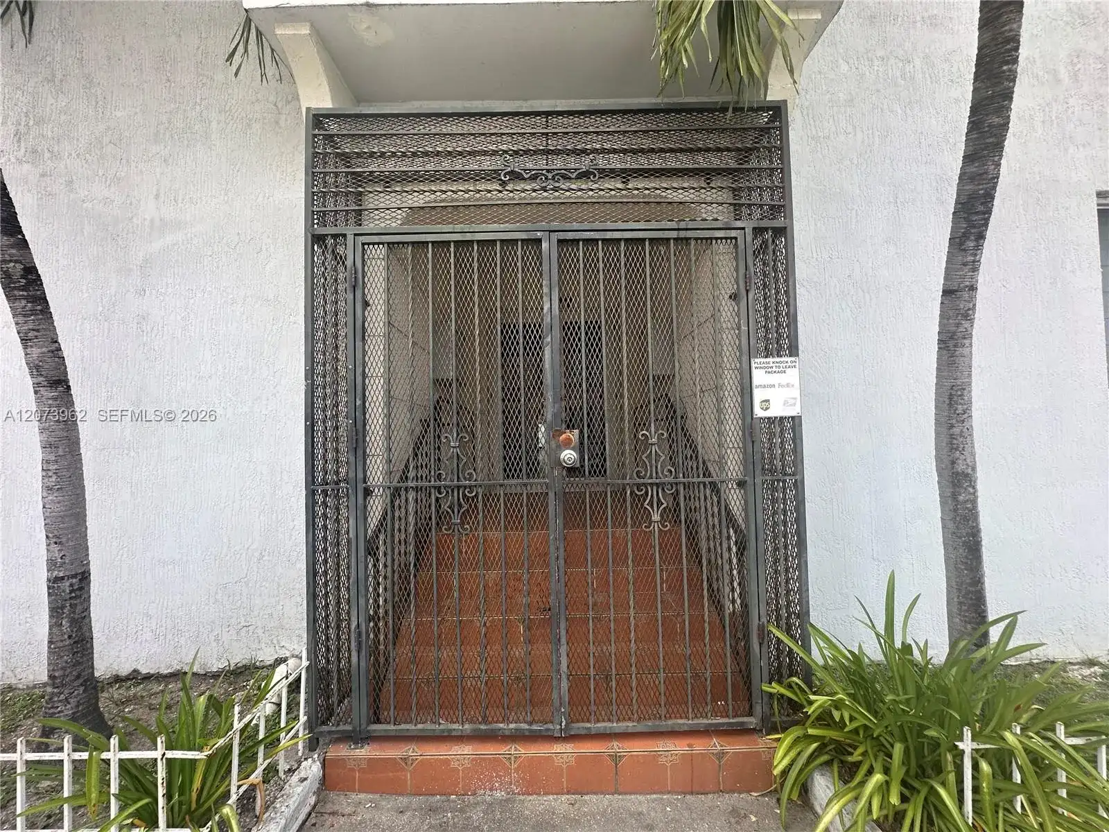412 SW 10th Ave, Miami FL 33130 photo 3