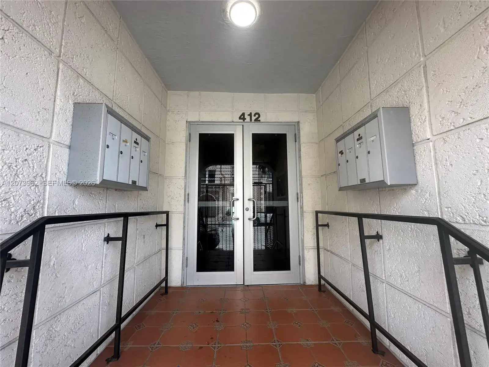 412 SW 10th Ave, Miami FL 33130 photo 4