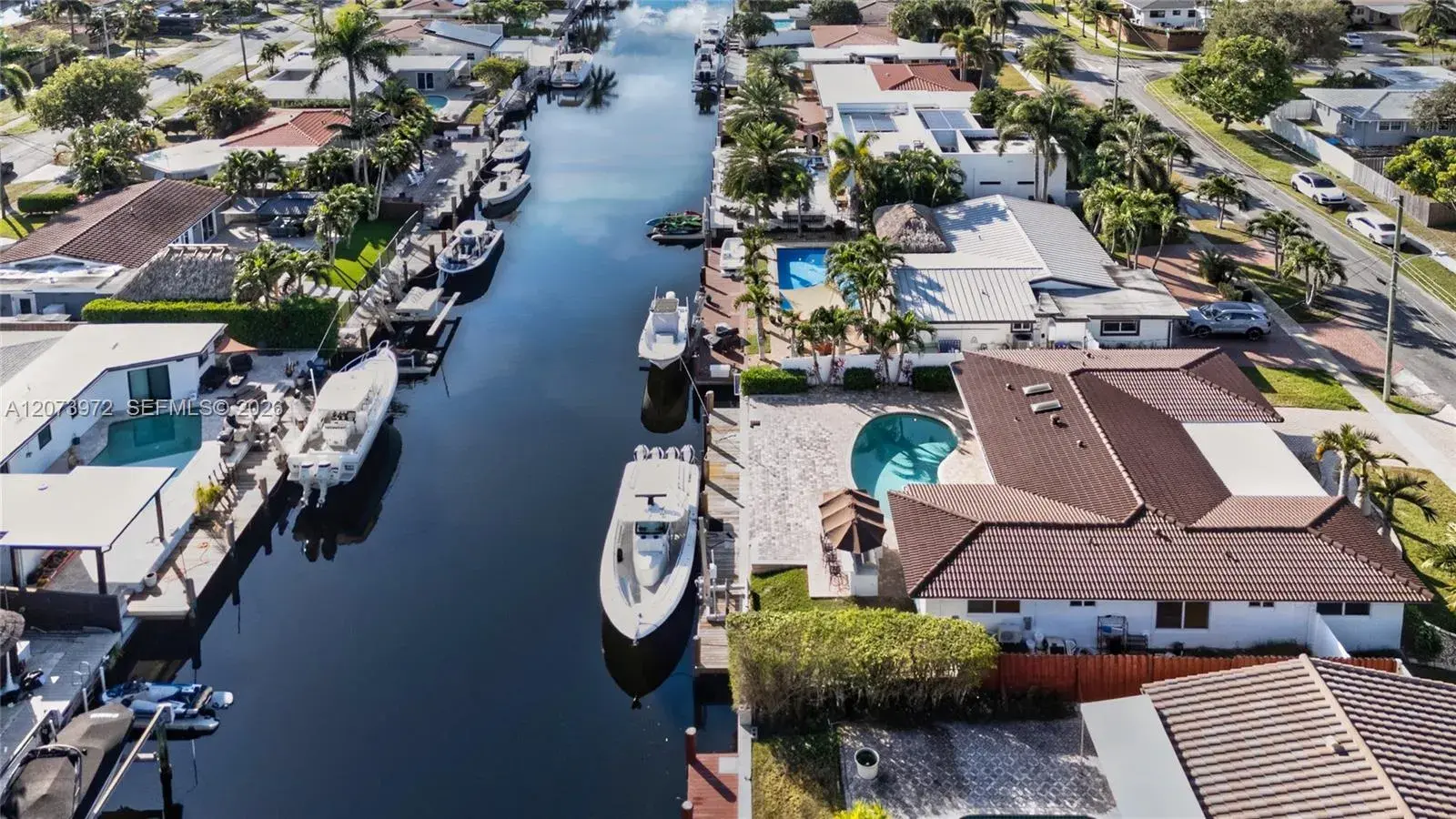 800 SE 3rd Ter, Pompano Beach FL 33060