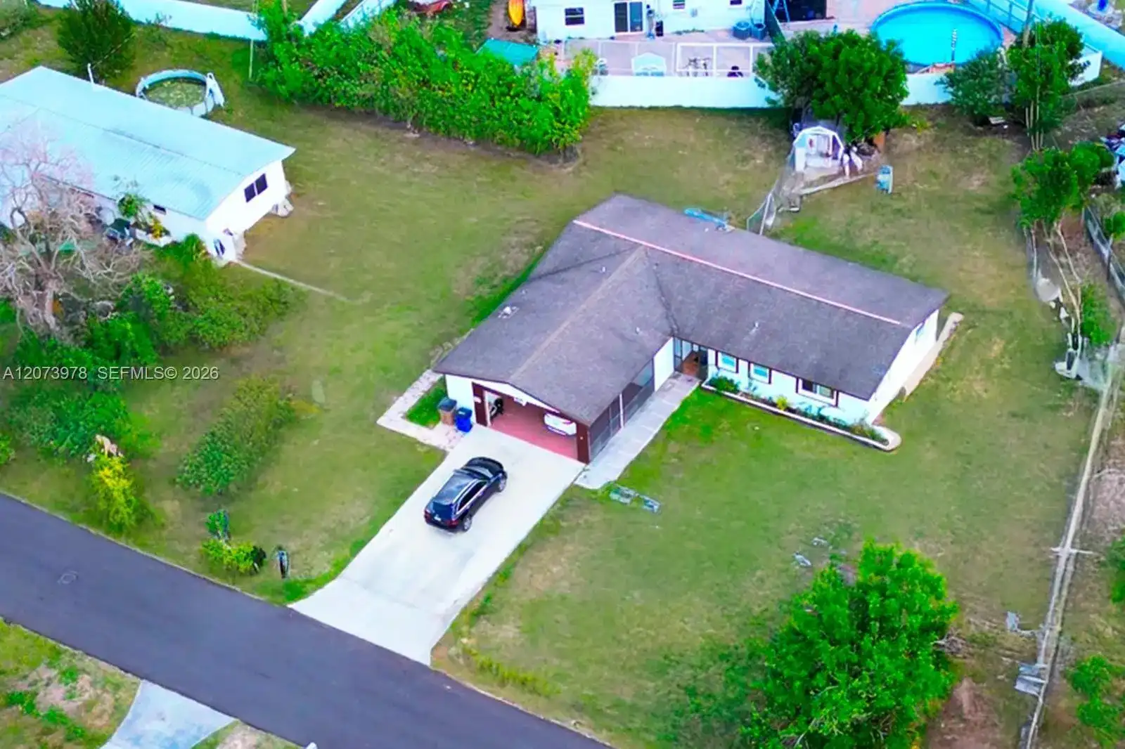 511 York, Lehigh Acres FL 33936