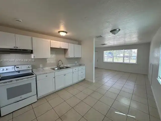 729 Caddie Pl, West Palm Beach FL 33409 photo 5