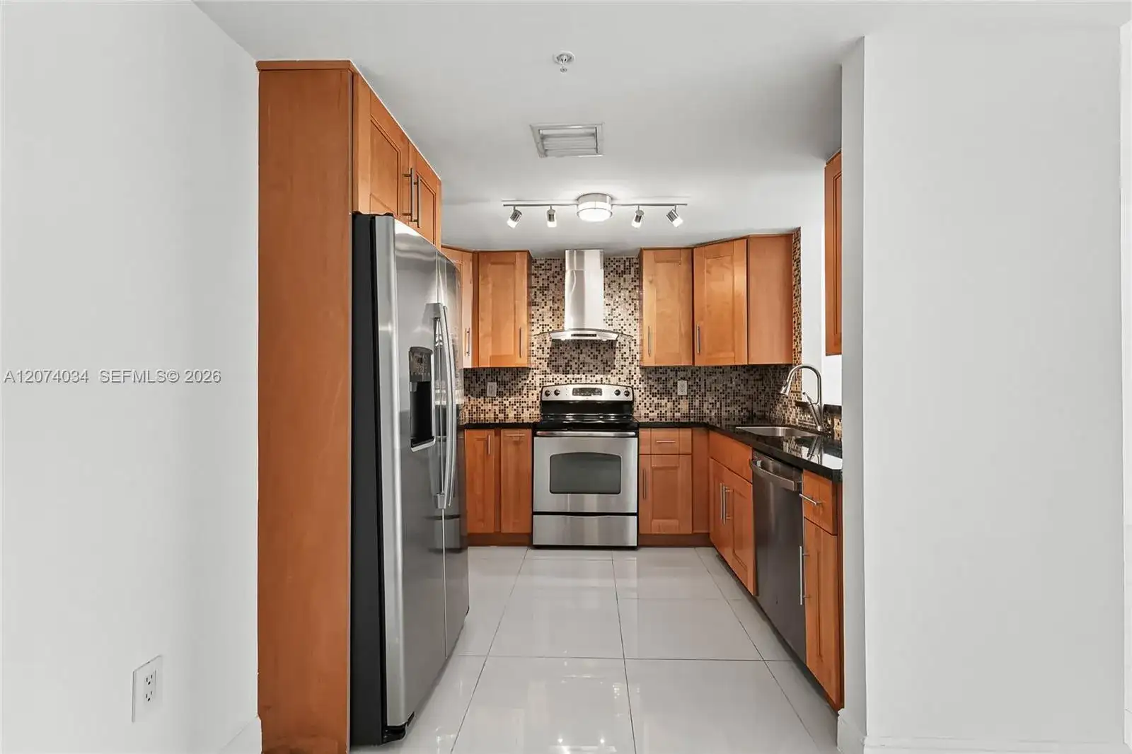 1250 S Miami Ave # 2109, Miami FL 33130 photo 5