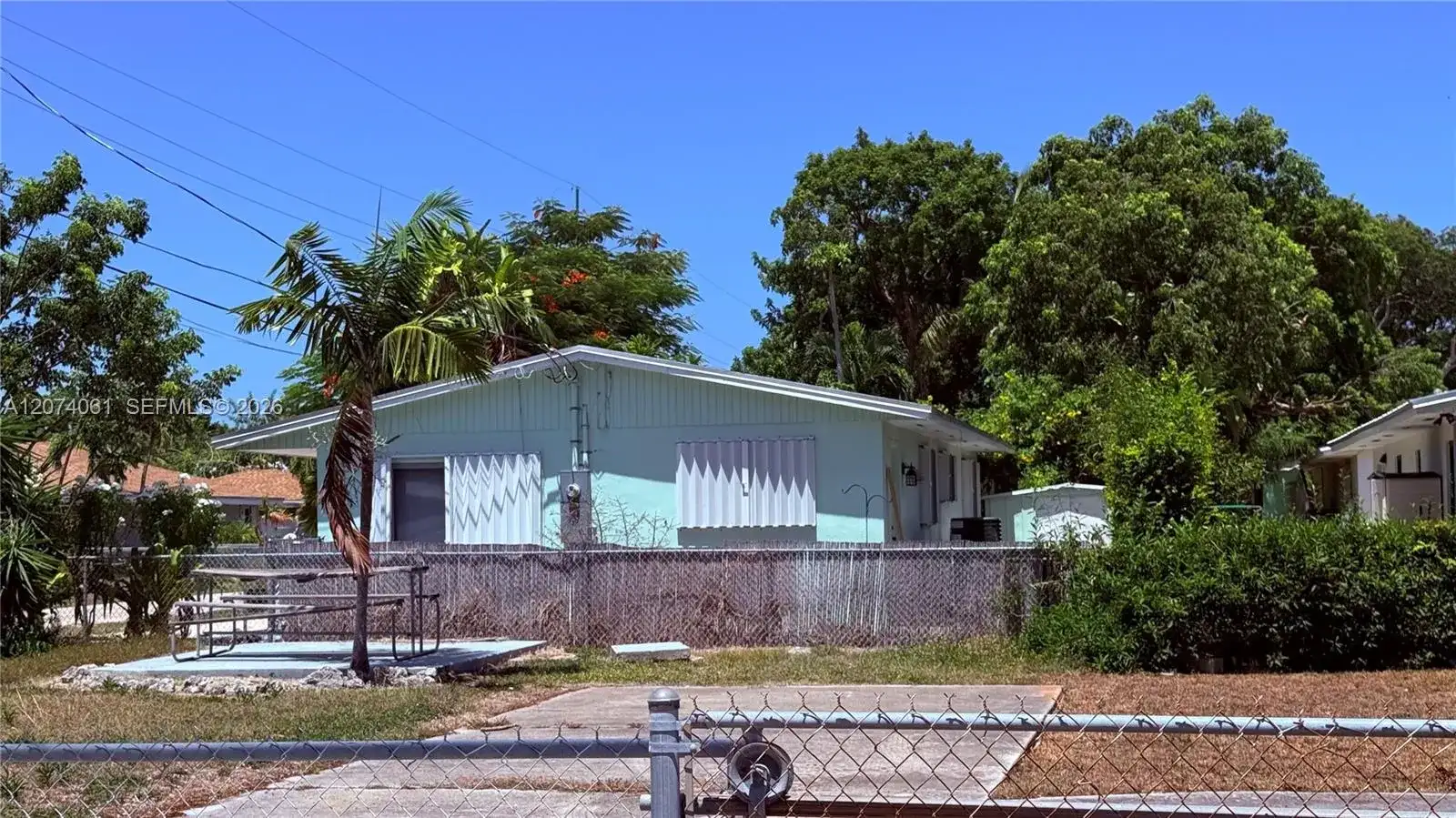 38 Silver Springs Dr, Key Largo FL 33037 photo 3