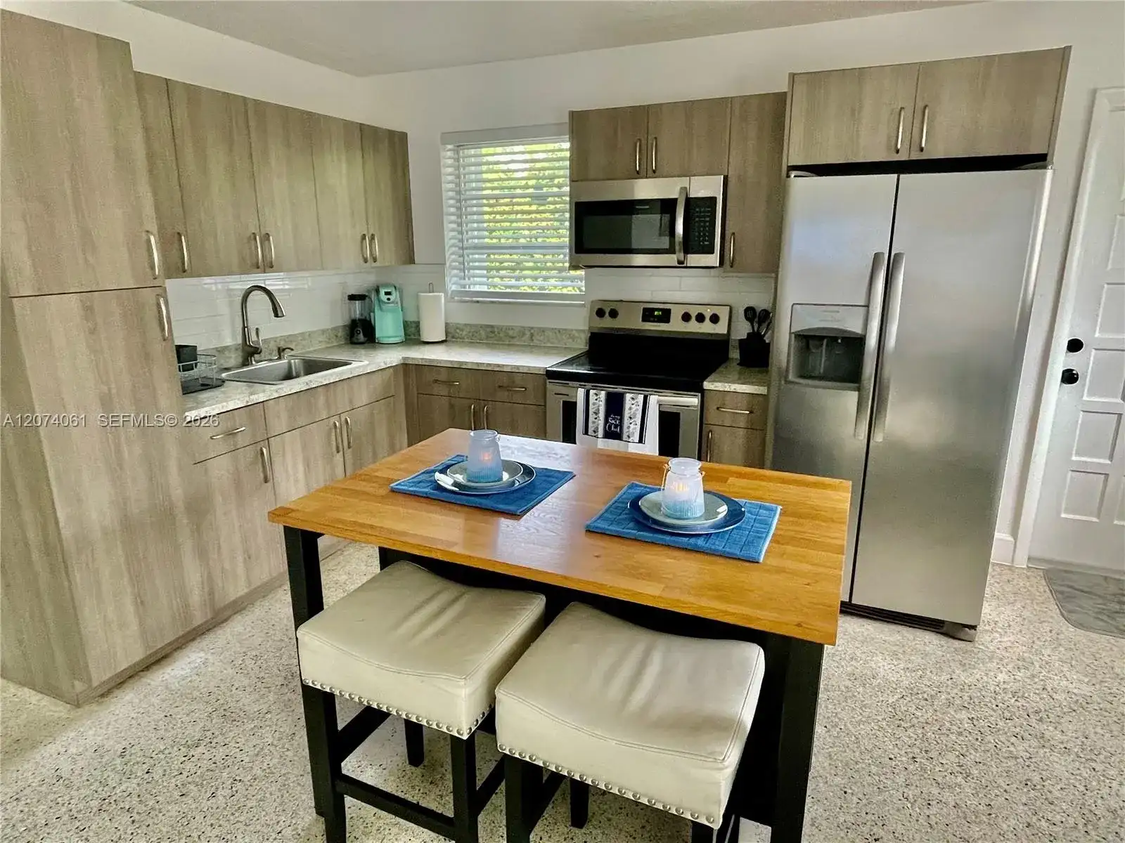 38 Silver Springs Dr, Key Largo FL 33037 photo 5