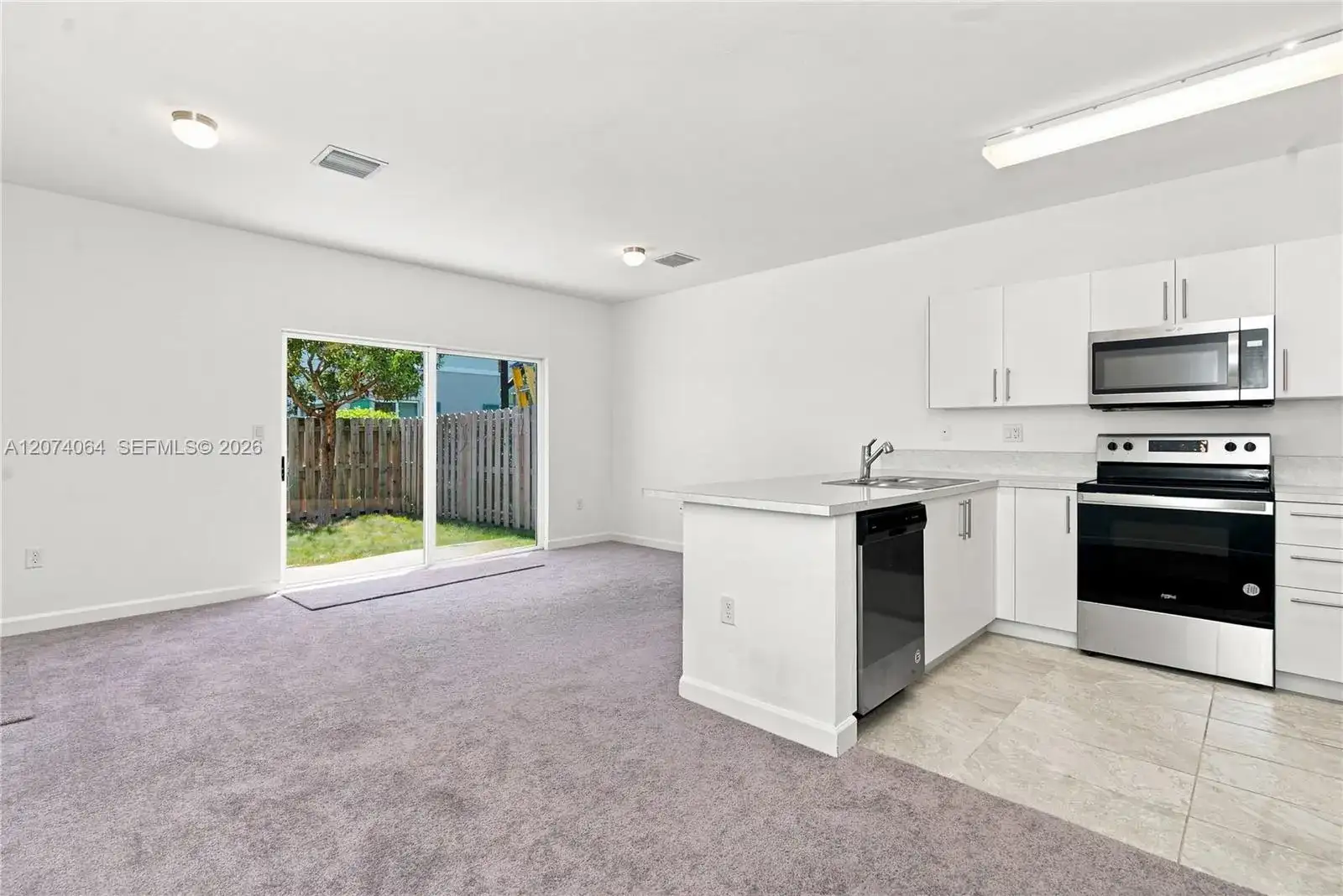 1265 NW 4th Ln, Florida City FL 33034 photo 5