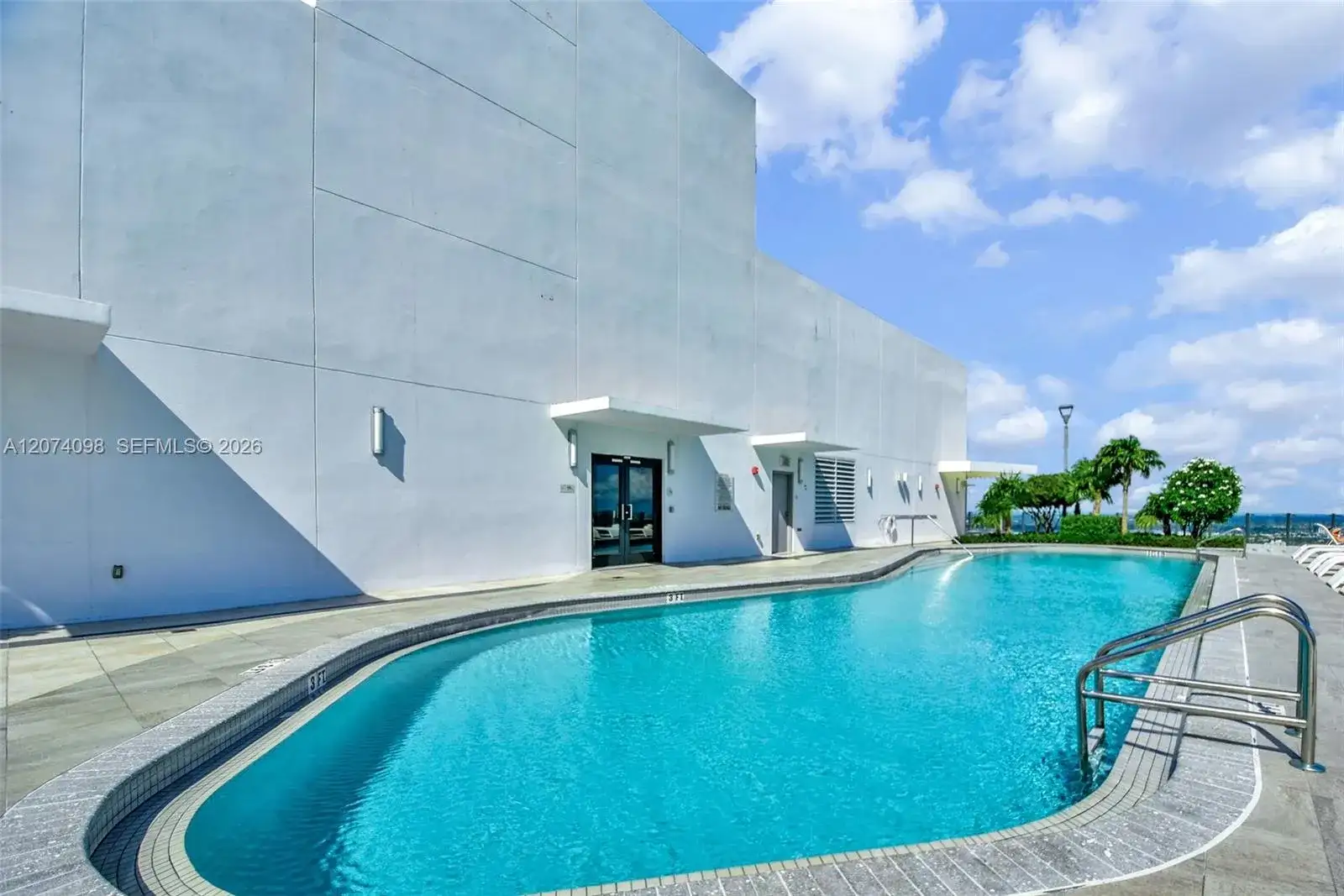 501 NE 31st St # 2310, Miami FL 33137 photo 3