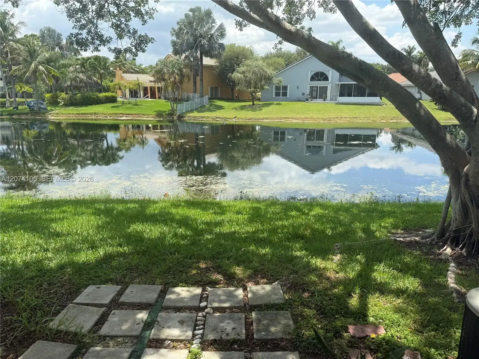 9454 S Palm Cir S # 9454, Pembroke Pines FL 33025 photo 2