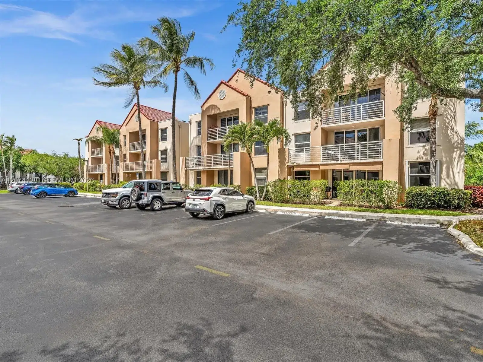 2721 Ocean Club Blvd # 201, Hollywood FL 33019 photo 3