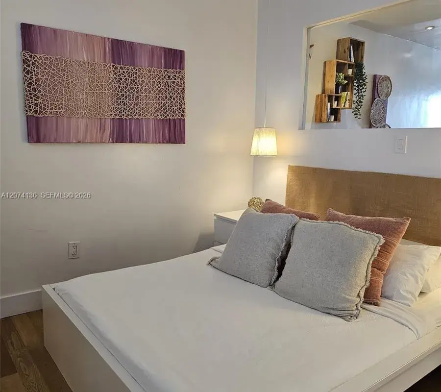 751 Collins Ave # 2, Miami Beach FL 33139