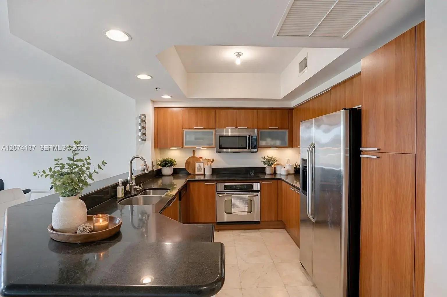 15051 Royal Oaks Ln # 503, North Miami FL 33181