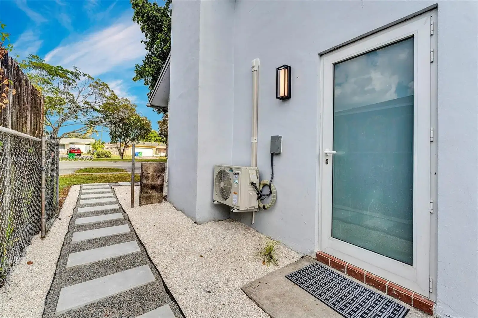 10430 Sunset Strip, Sunrise FL 33322 photo 5
