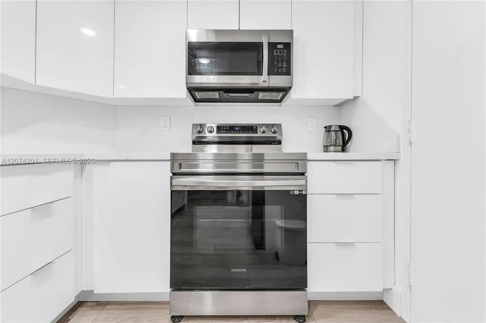 300 Bayview Dr # 214, Sunny Isles Beach FL 33160 photo 4
