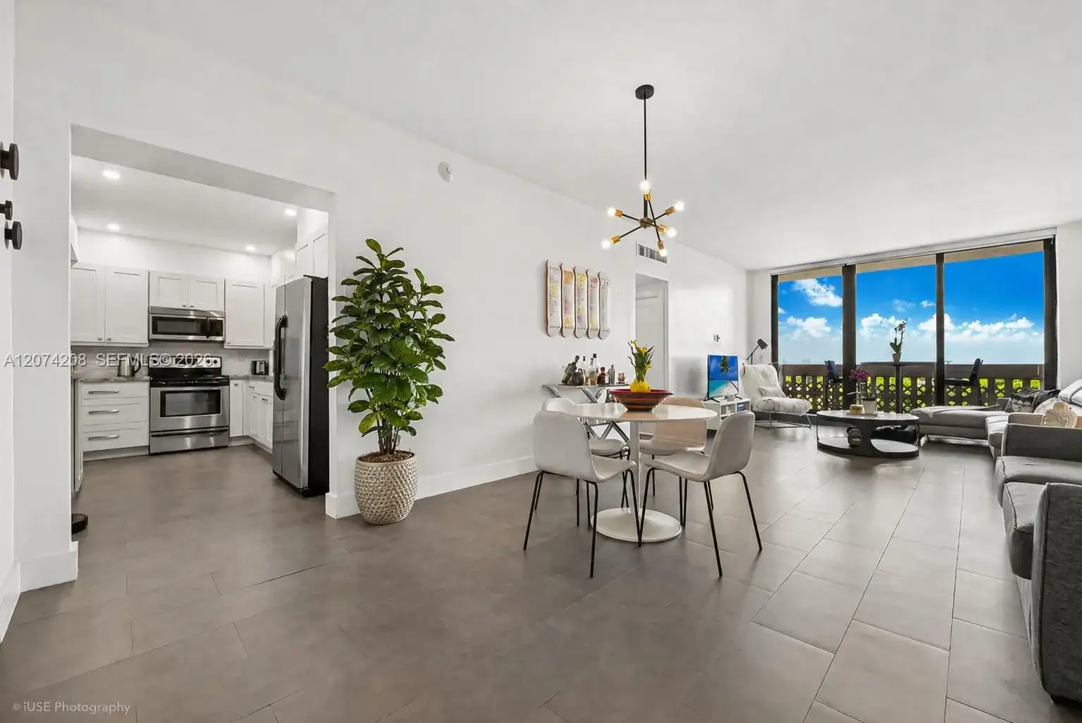 90 Edgewater Dr, Coral Gables FL 33133 photo 3