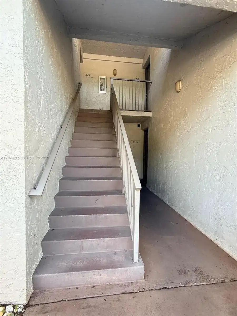 3228 Coral Lake Dr # 3228, Coral Springs FL 33065 photo 4