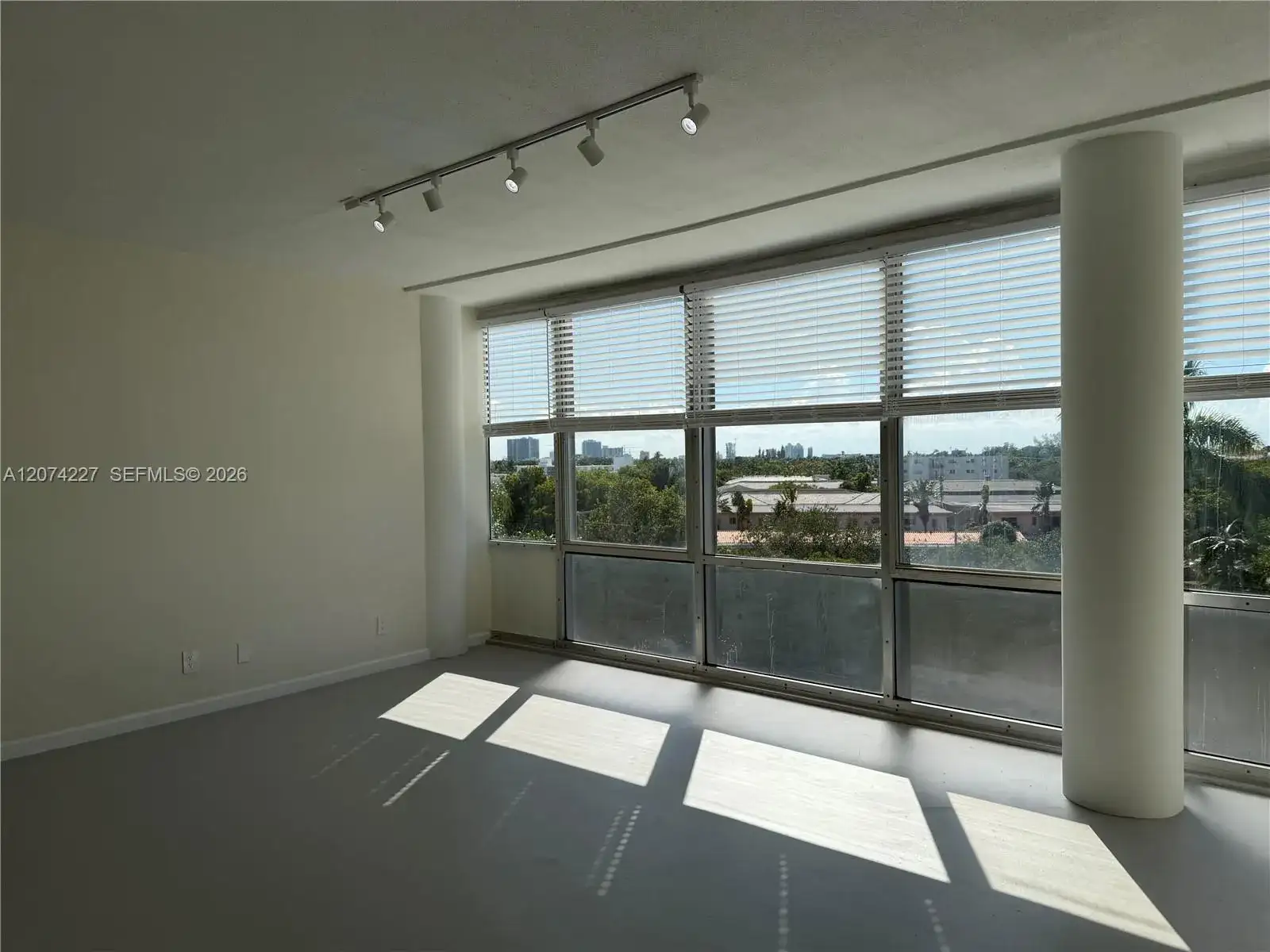 900 Bay Dr # 413, Miami Beach FL 33141 photo 3