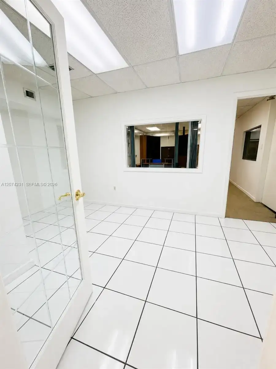 3100 Milam Dairy Rd # 112, Miami FL 33122 photo 4