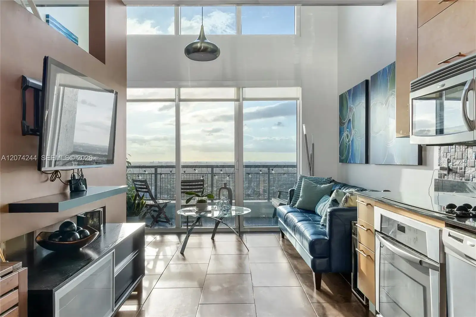 60 SW 13th St # 3211, Miami FL 33130 photo 2