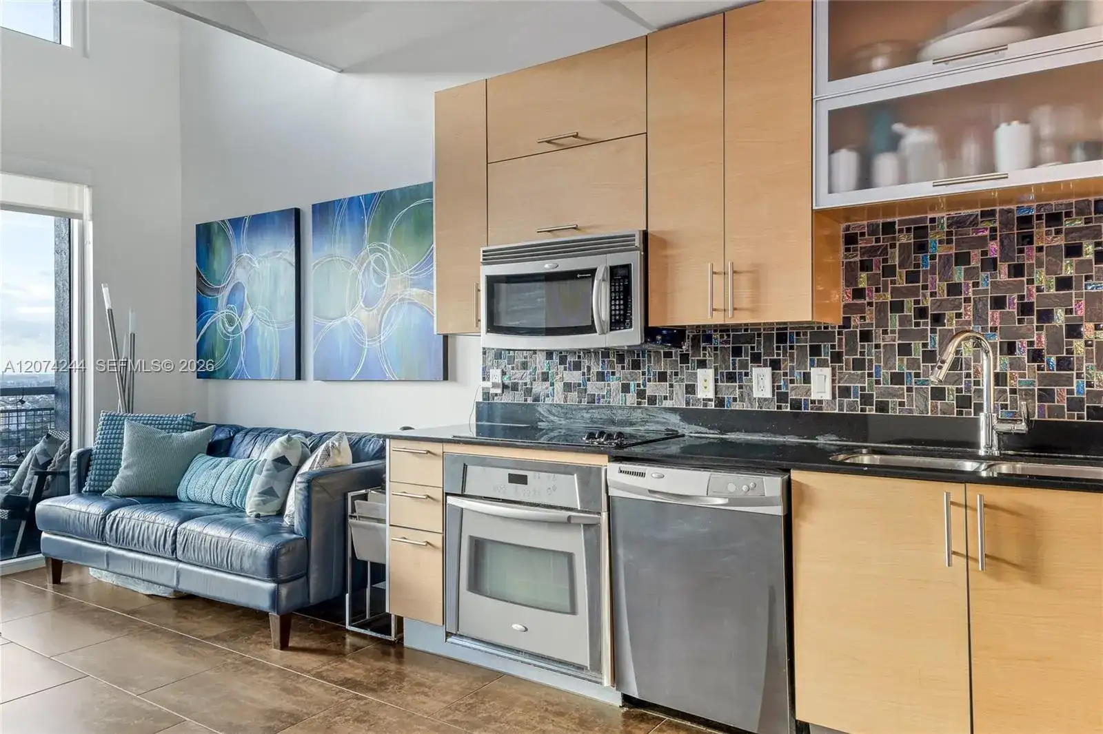 60 SW 13th St # 3211, Miami FL 33130 photo 3
