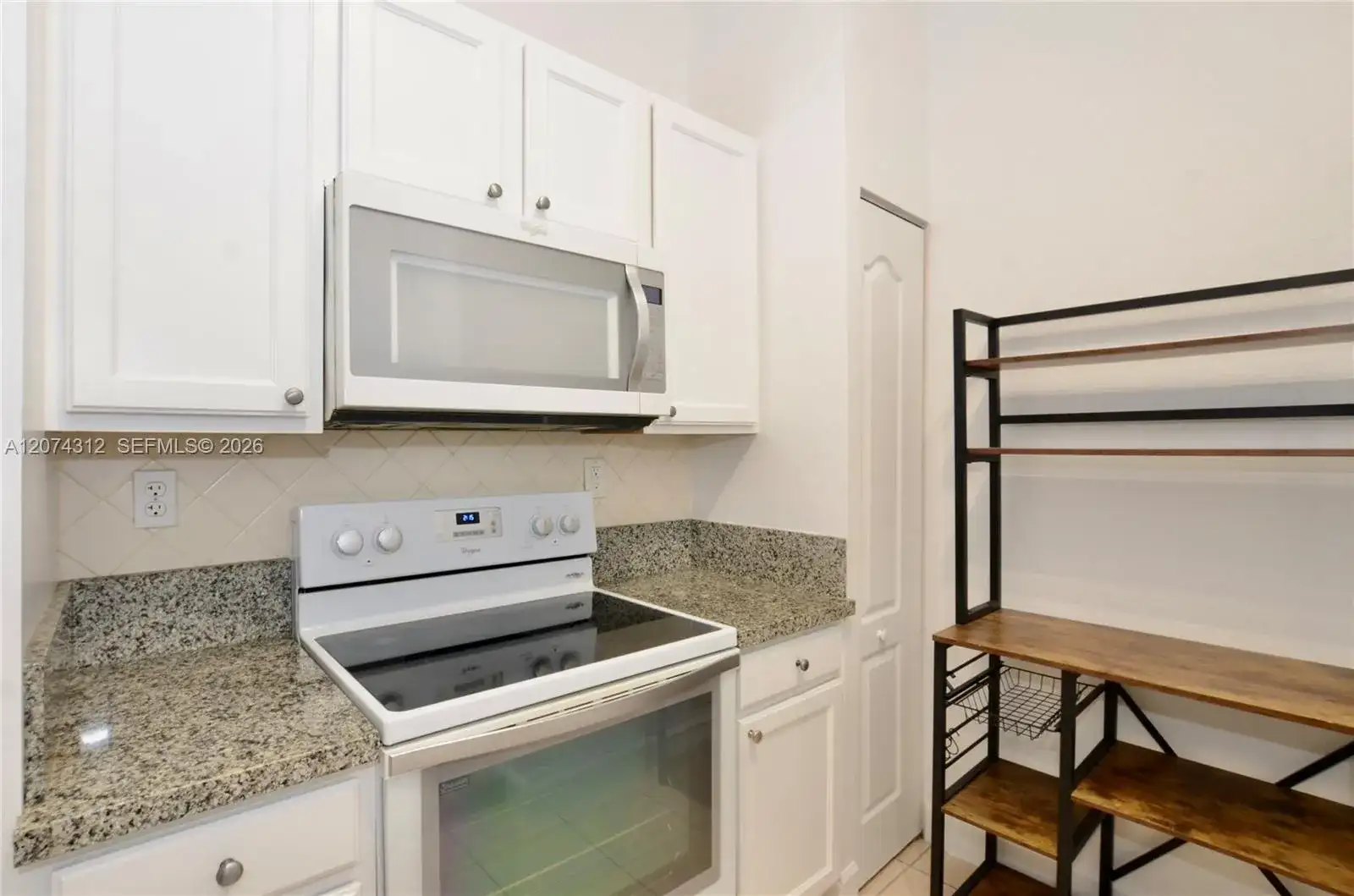 6001 SW 70th St # 137, South Miami FL 33143 photo 5