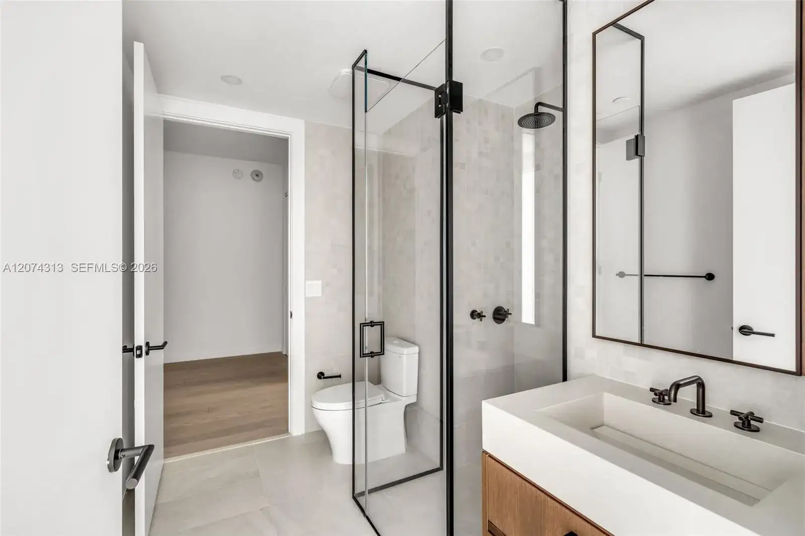 2200 Brickell ave # 416, Miami FL 33129 photo 3