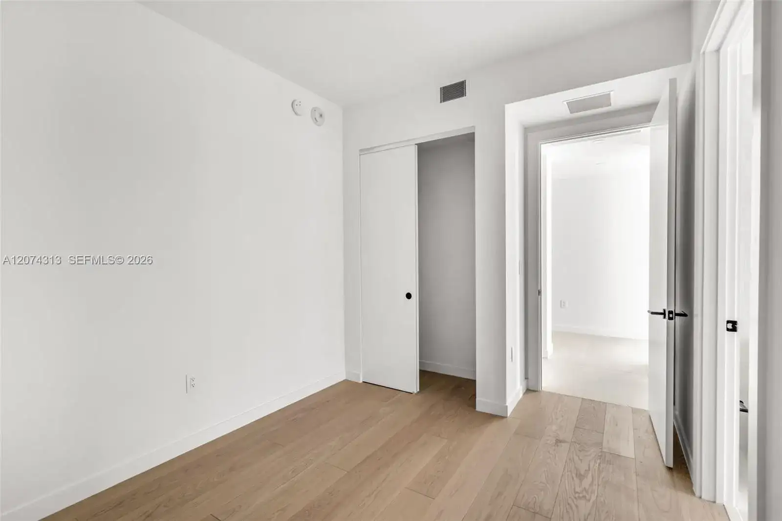 2200 Brickell ave # 416, Miami FL 33129 photo 4
