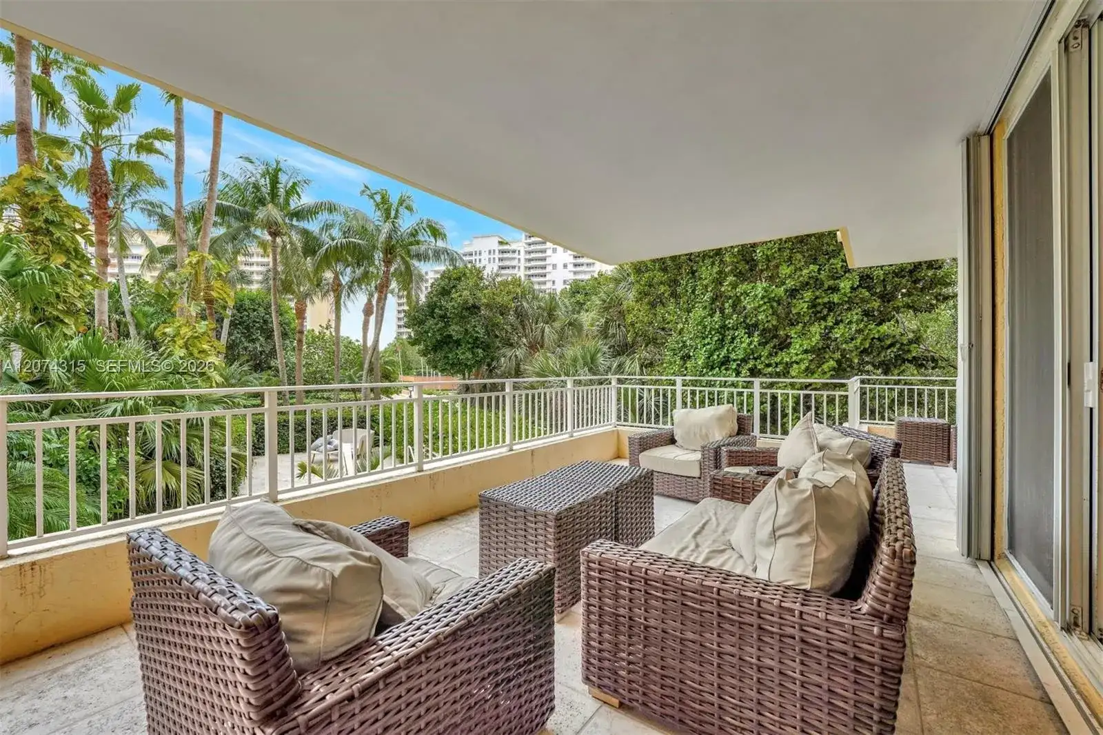 791 Crandon Blvd # 301, Key Biscayne FL 33149 photo 3