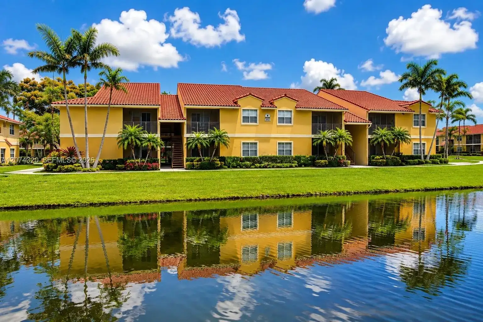 1229 SW 46th Ave # 408, Pompano Beach FL 33069 photo 2