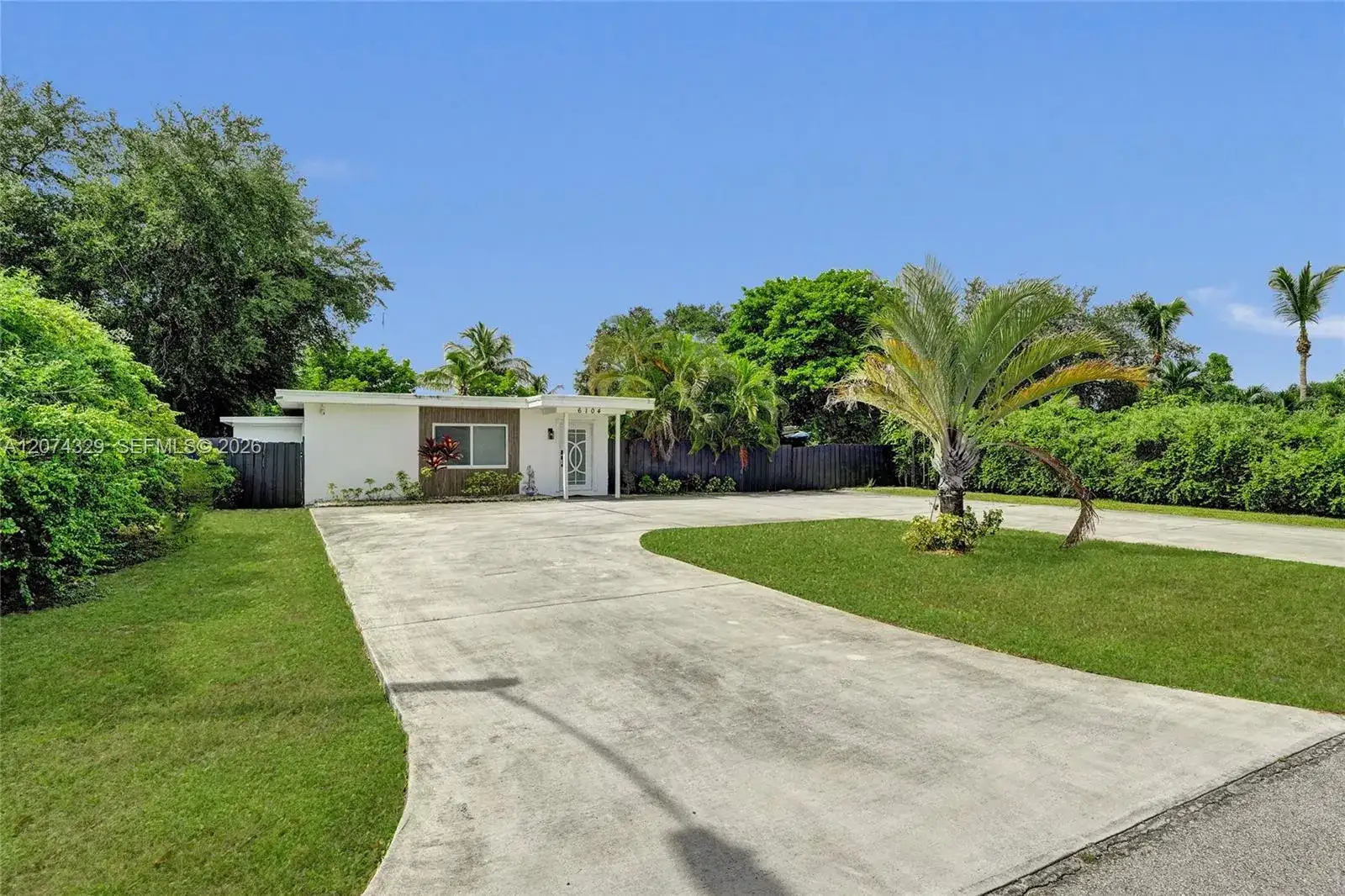 6104 SW 33rd St, Miramar FL 33023 photo 5