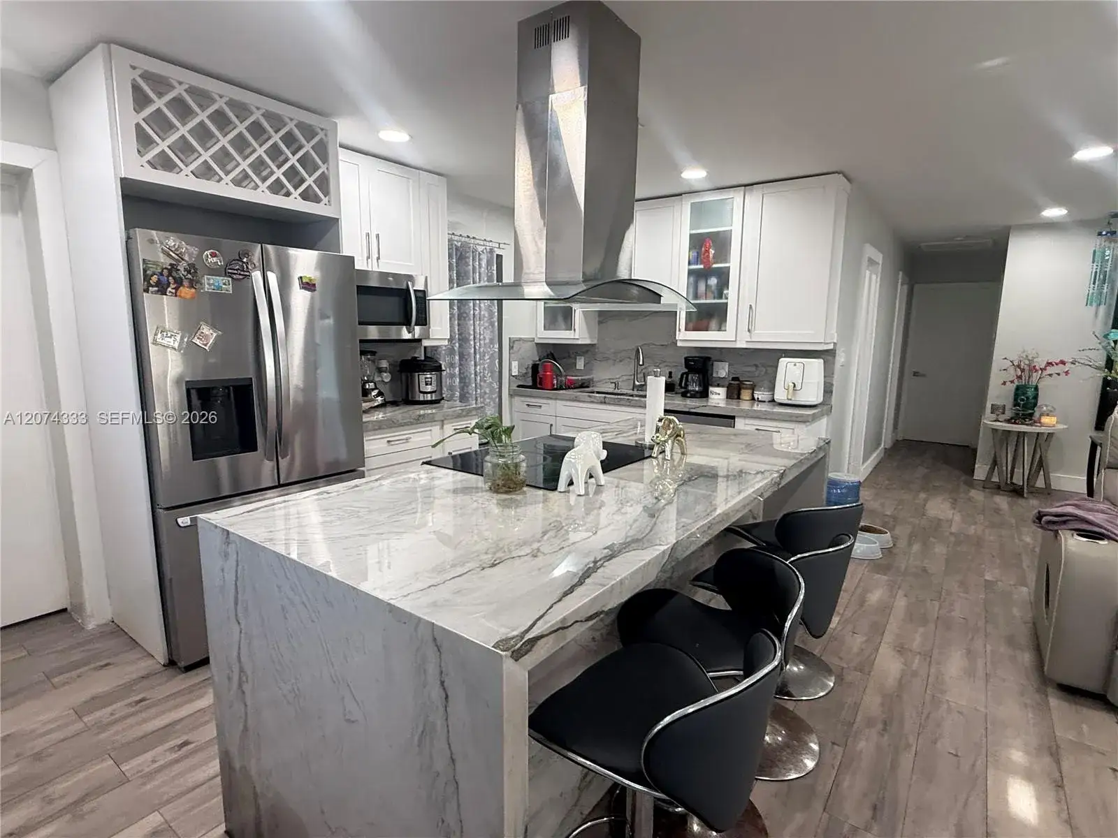 1201 N 70th Way, Hollywood FL 33024