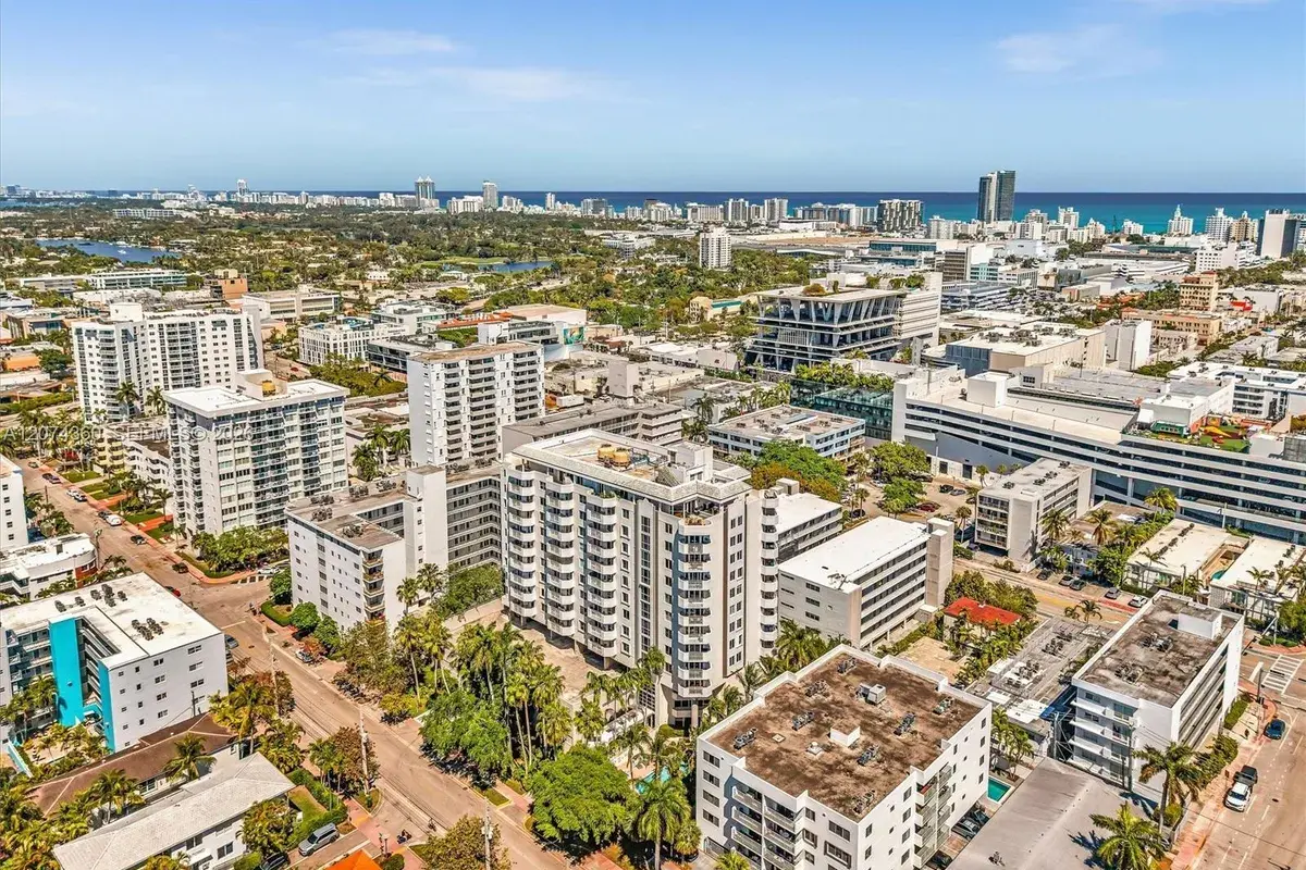 1621 Bay Rd # 408, Miami Beach FL 33139