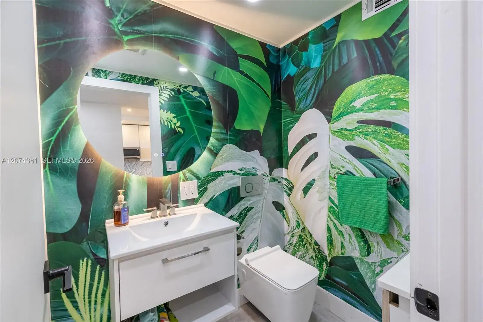 2903 N Miami Beach Blvd # 1003, North Miami Beach FL 33160 photo 4