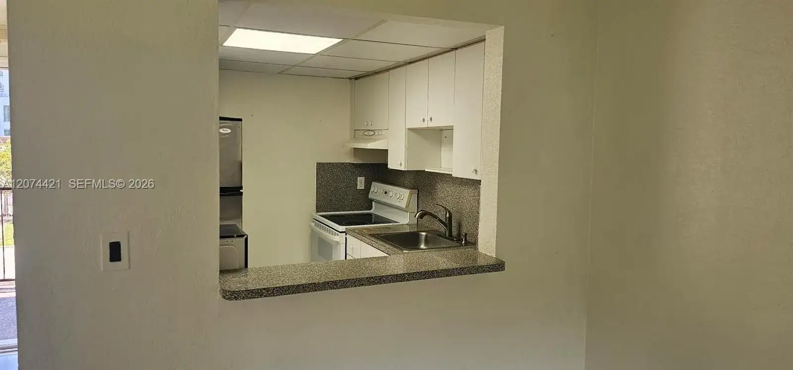 652 NW 3rd St # 304, Miami FL 33128 photo 5