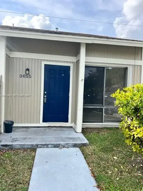 3655 NW 111th Ter # 3655, Sunrise FL 33351 photo 2