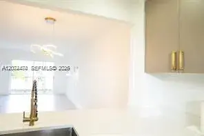 220 SW 9th Ave # 306, Hallandale Beach FL 33009