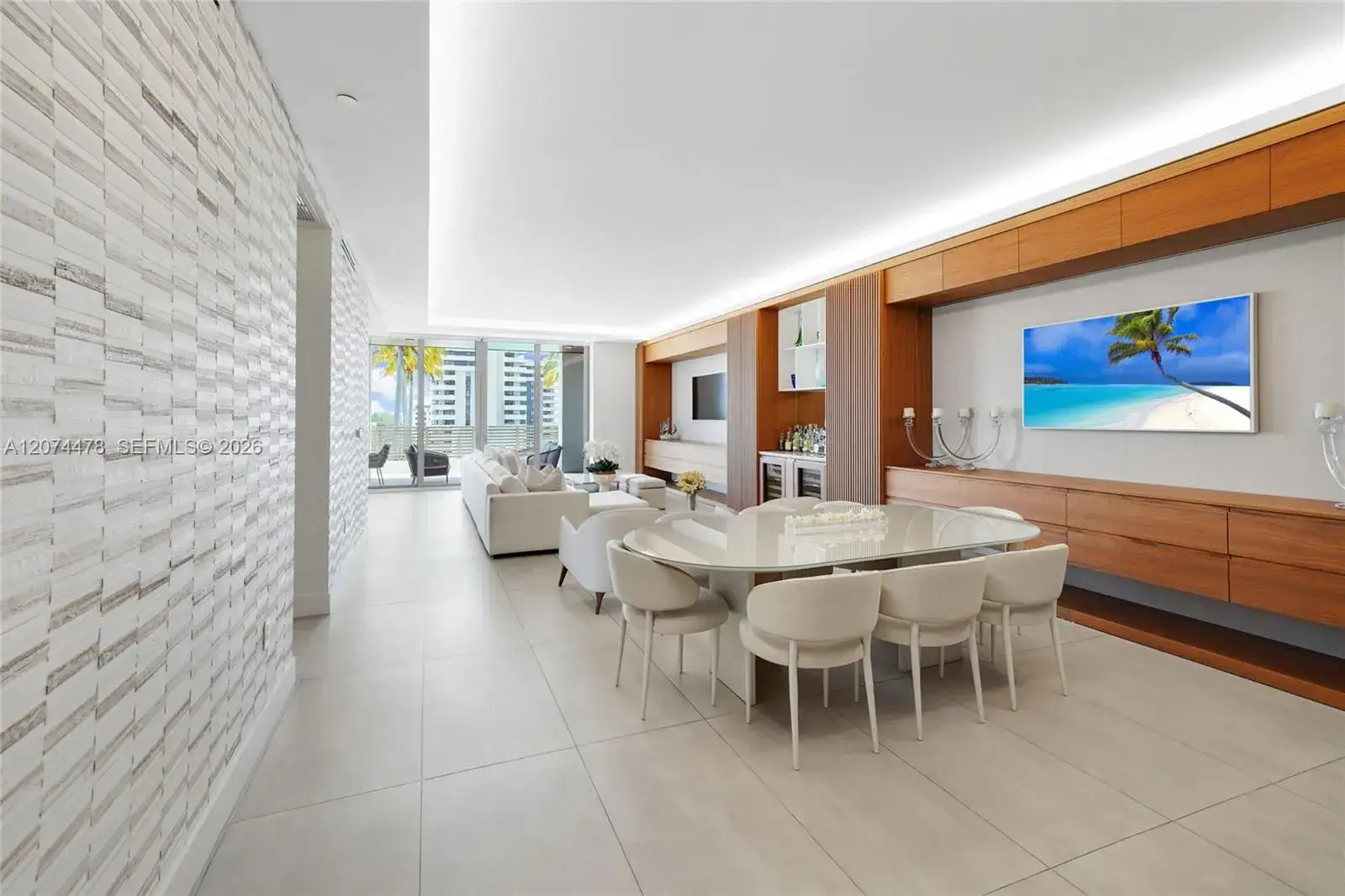 515 Valencia Ave # 601, Coral Gables FL 33134 photo 2